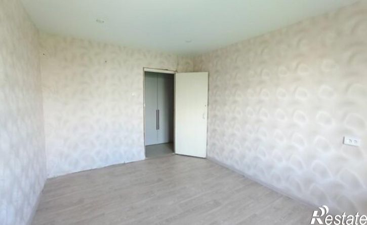 2-комн квартира ул Адоратского, 27,  д. 27