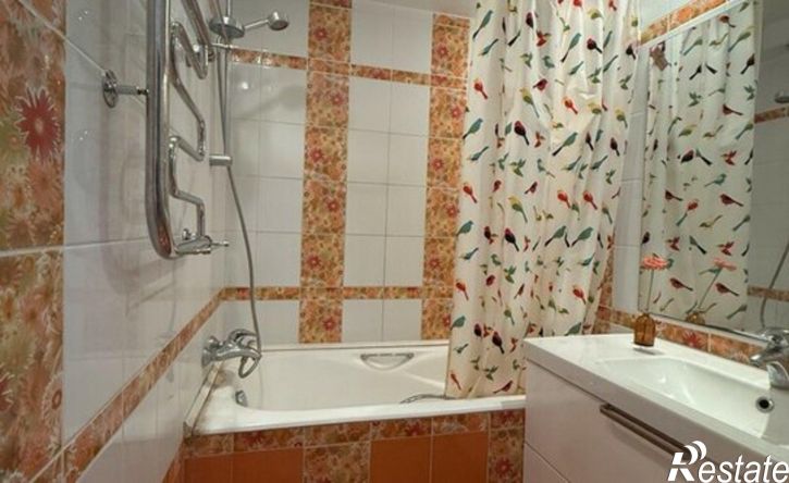 3-комн квартира ул Бирюзовая, 7,  д. 7