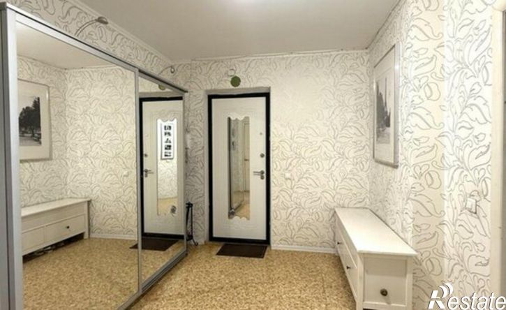 3-комн квартира ул Бирюзовая, 7,  д. 7