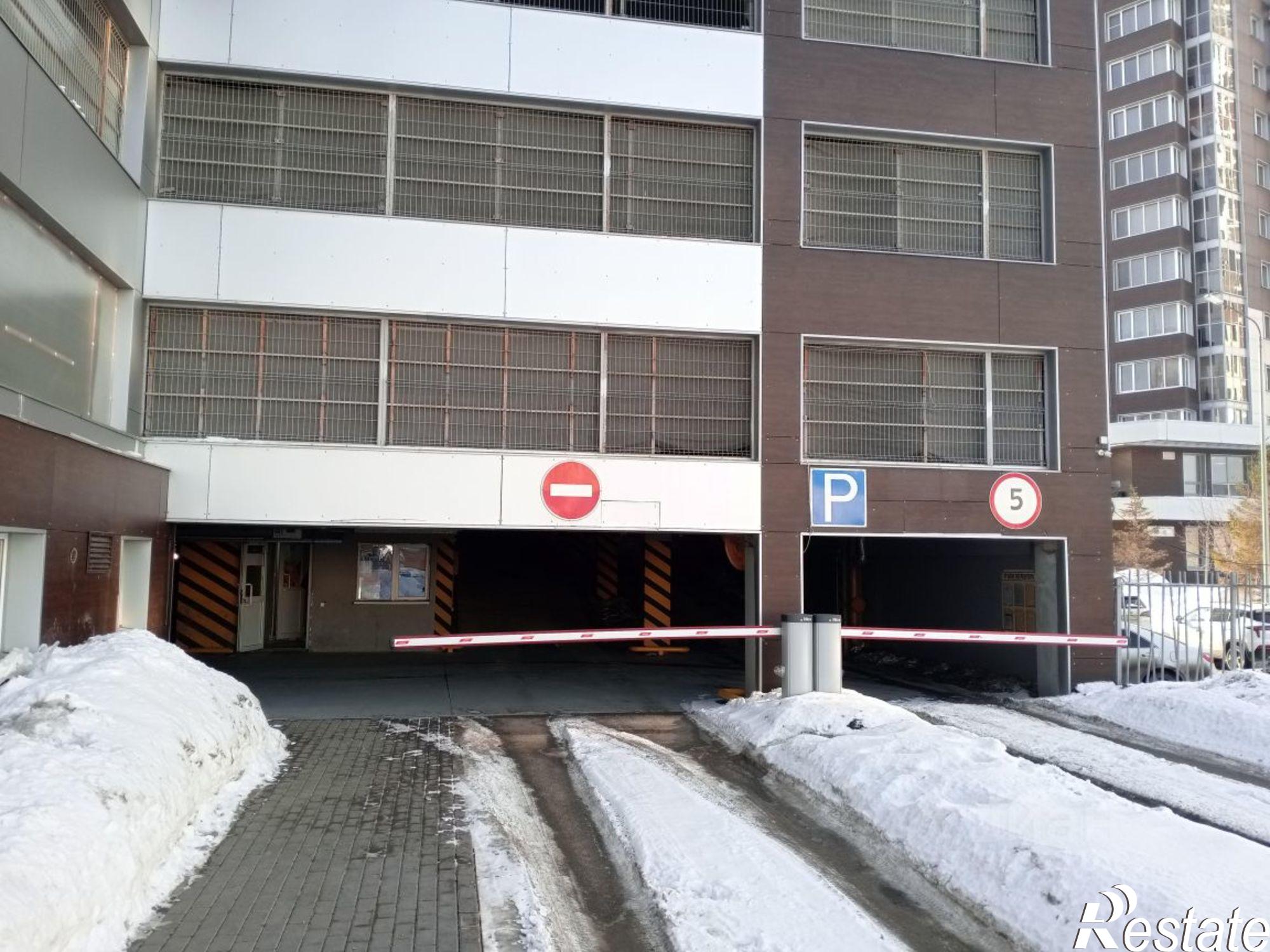 Сдать гараж, место в паркинге за 5 001 рублей на пр-кт Победы, 46В