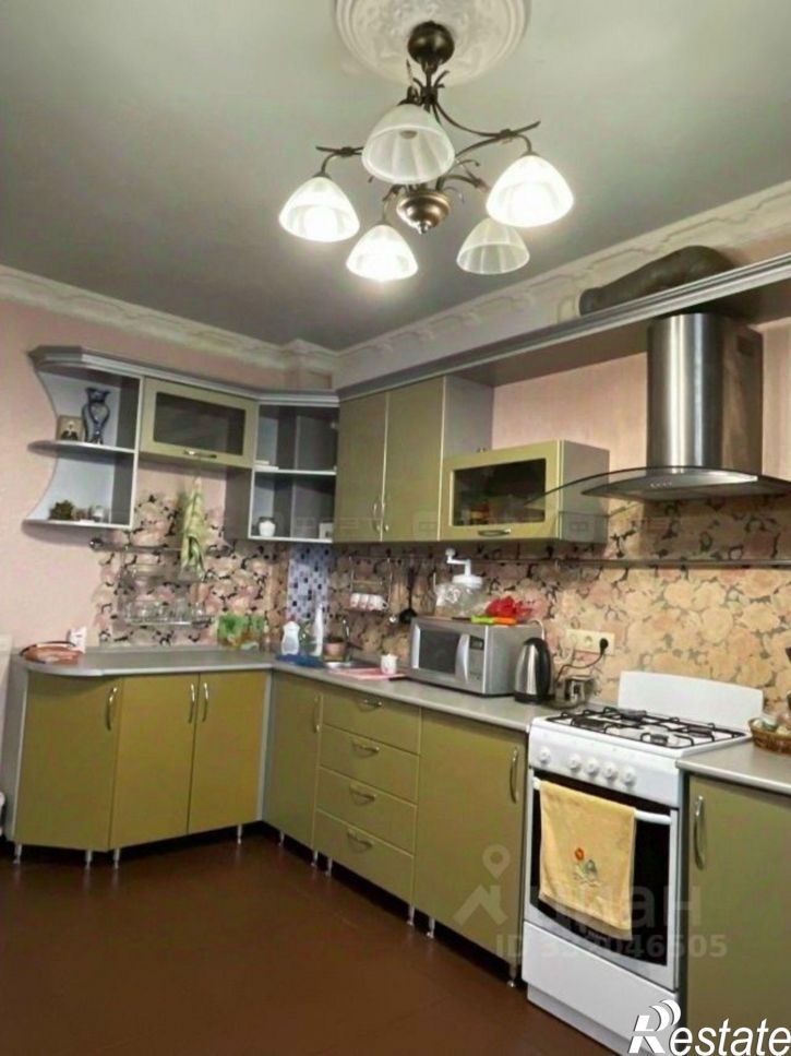 2-комн квартира ул Толбухина, 3,  д. 3