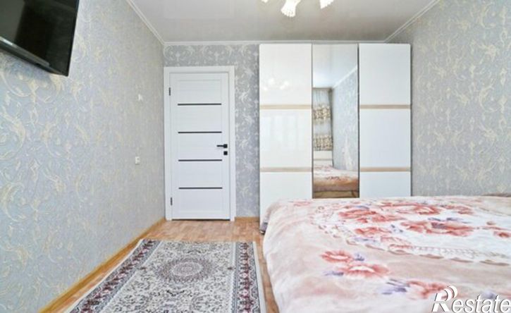 3-комн квартира ул Юлиуса Фучика, 42,  д. 42
