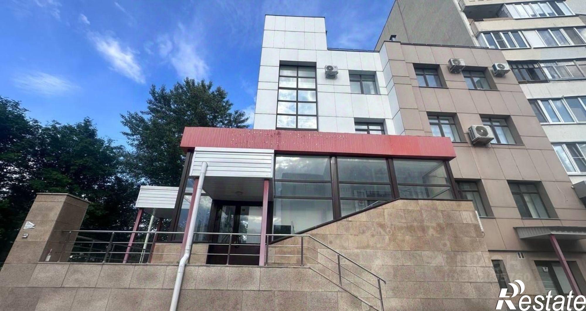 Купить ОСЗ, отдельно стоящее здание за 80 000 400 рублей на ул Хайдара Бигичева, 4