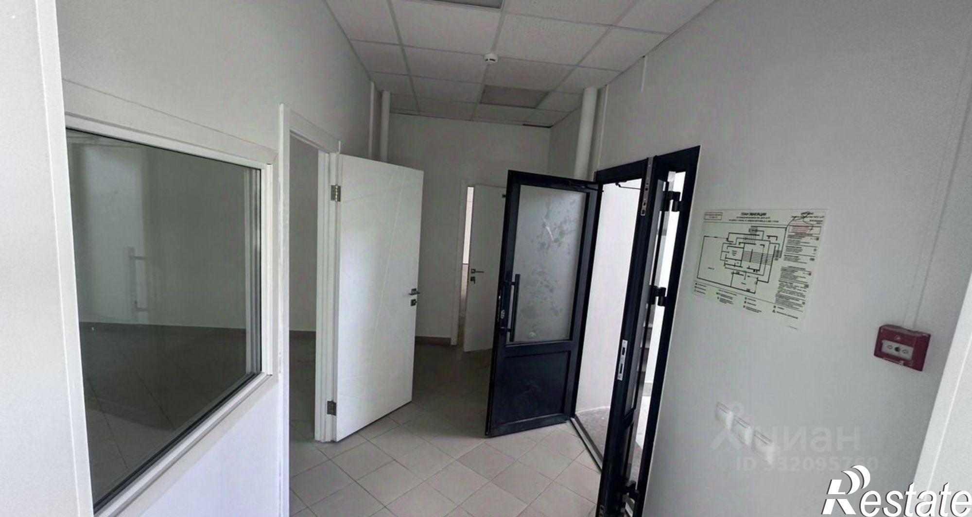 Купить ОСЗ, отдельно стоящее здание за 80 000 400 рублей на ул Хайдара Бигичева, 4