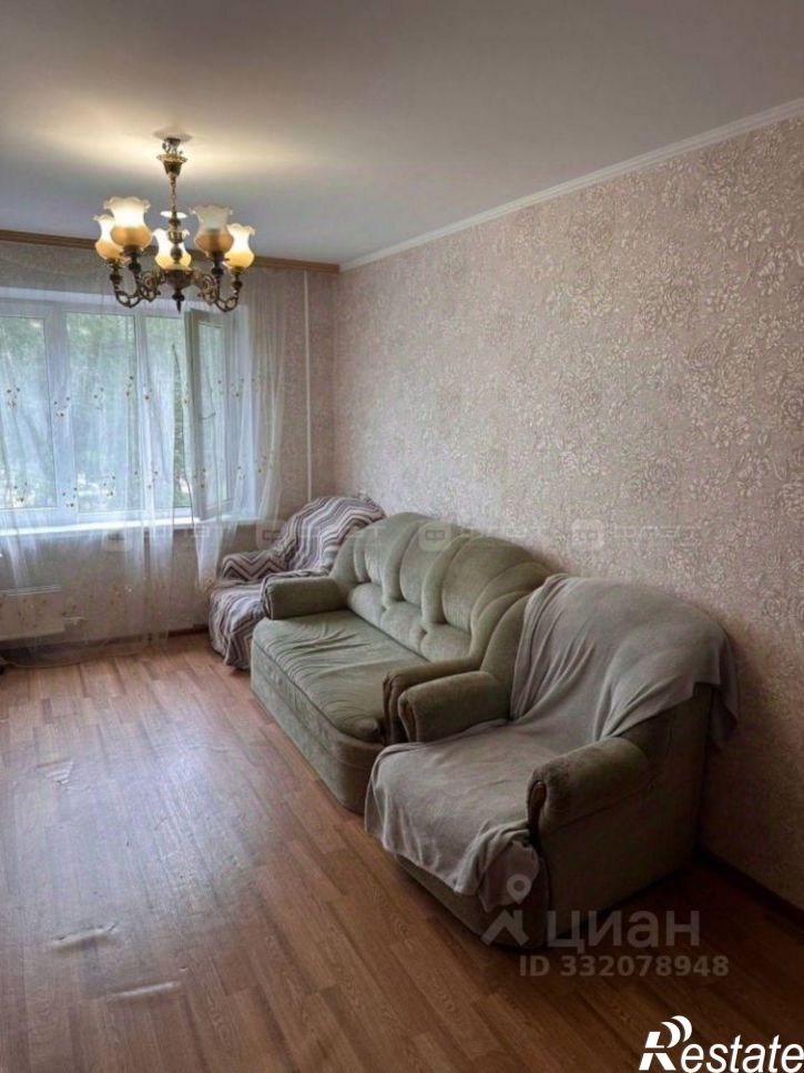 3-комн квартира ул Адоратского, 58,  д. 58