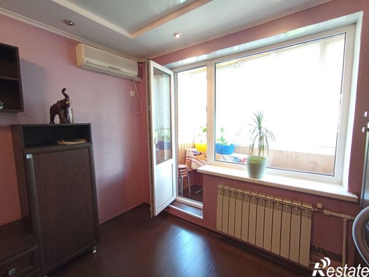 2-комн квартира Адоратского ул, 27