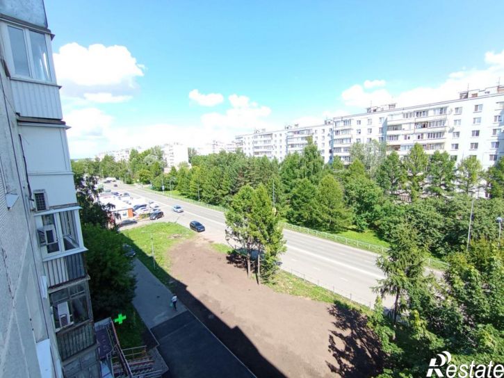 2-комн квартира Адоратского ул, 27