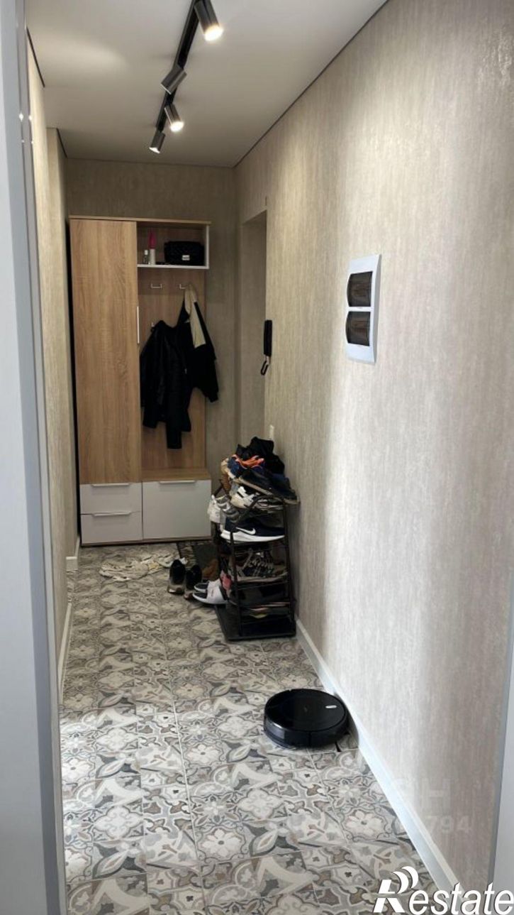 3-комн квартира ул Халезова, 22Б,  д. 22Б