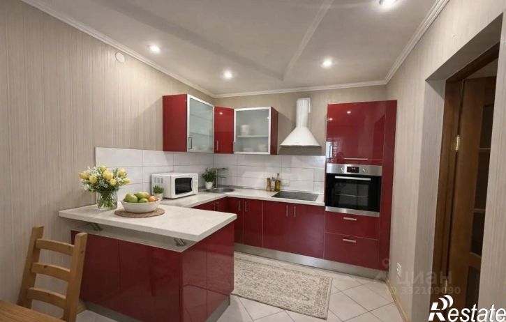2-комн квартира пр-кт Победы, 100,  д. 100