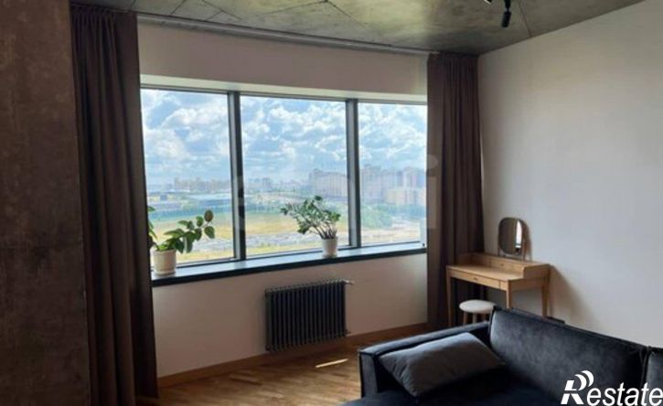 3-комн квартира пр-кт Альберта Камалеева, 1,  д. 1