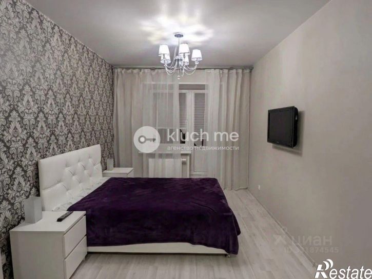 1-комн квартира ул Рауиса Гареева, 100,  д. 100