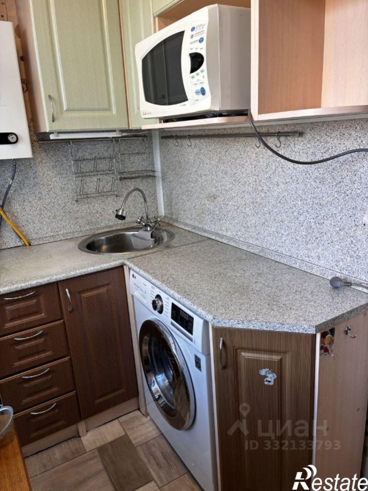 2-комн квартира ул Рихарда Зорге, 65,  д. 65