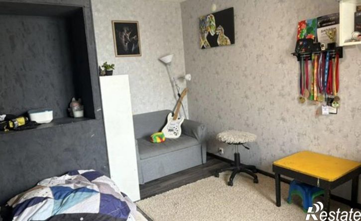3-комн квартира ул Чингиза Айтматова, 7,  д. 7