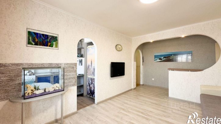 2-комн квартира ул Горьковское Шоссе, 8,  д. 8