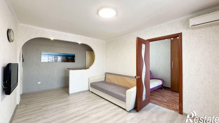 2-комн квартира ул Горьковское Шоссе, 8,  д. 8