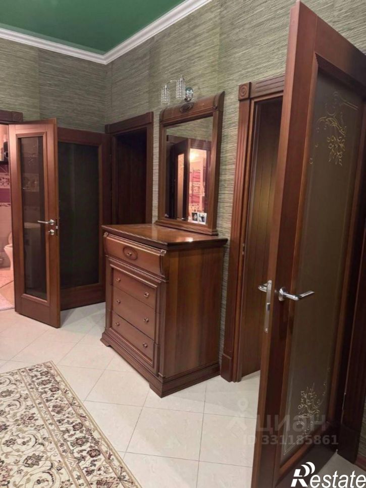 2-комн квартира ул Адоратского, 1,  д. 1