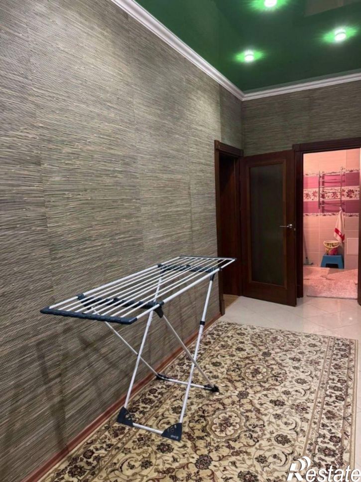 2-комн квартира ул Адоратского, 1,  д. 1