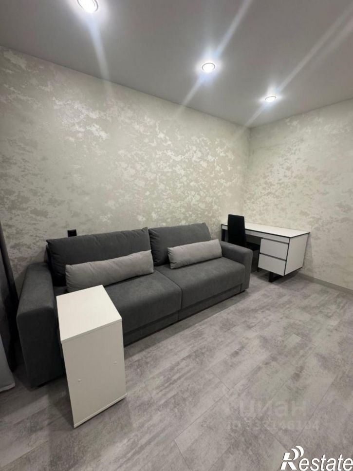 2-комн квартира ул Портовая, 37В 1,  д. 37В 1,  к. 1