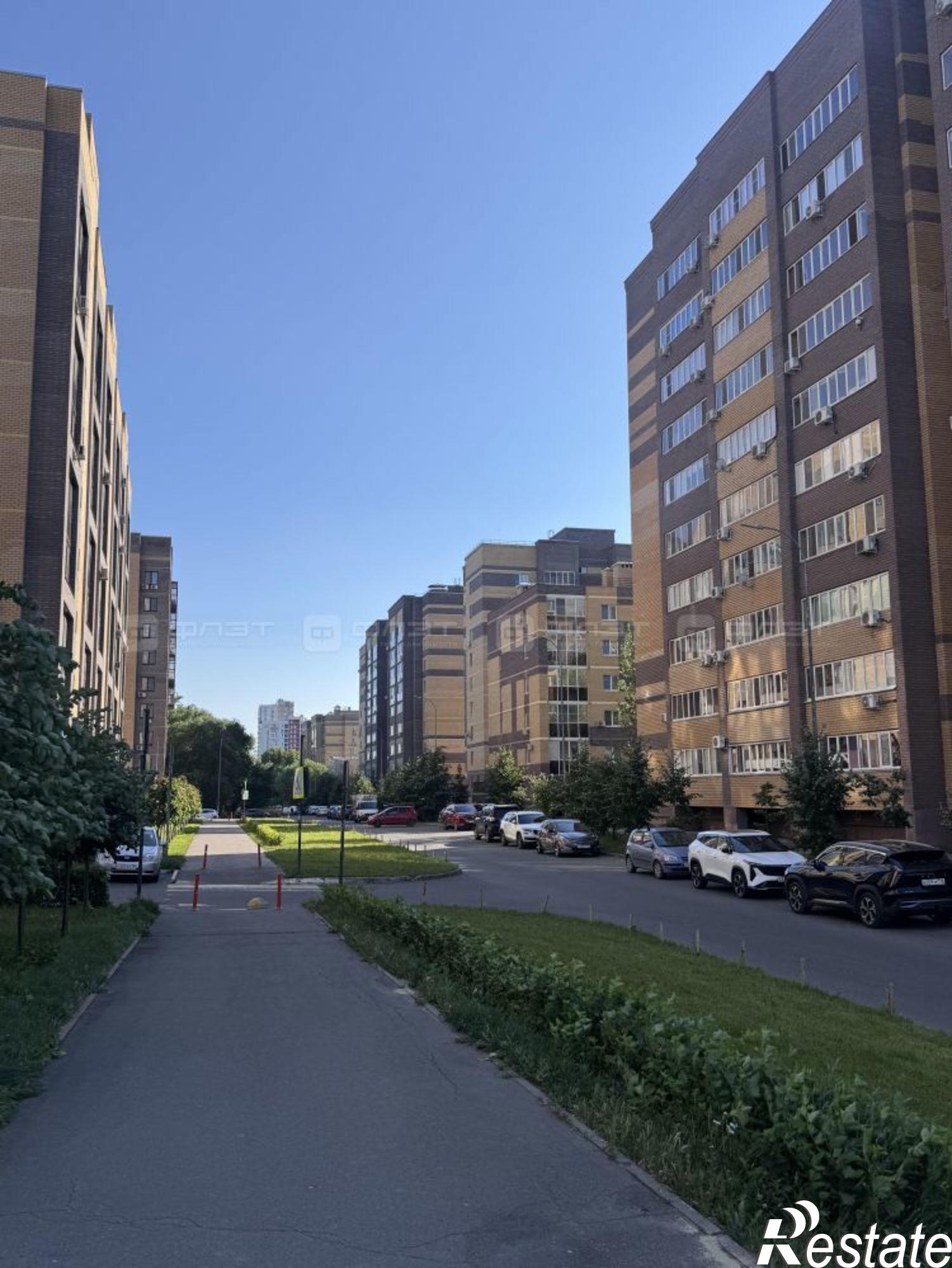 Купить квартиру за 9 990 000 рублей на ул. Серова, дом 22/24