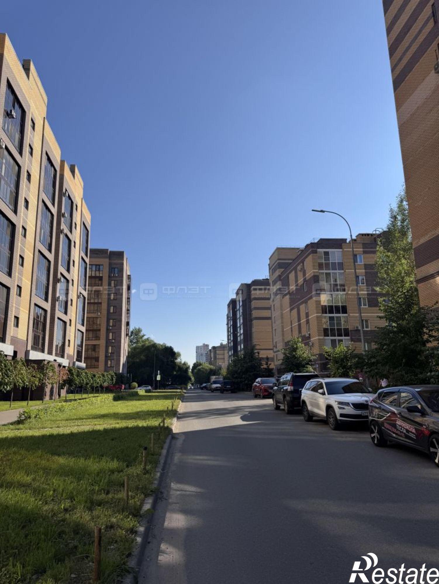 Купить квартиру за 9 990 000 рублей на ул. Серова, дом 22/24