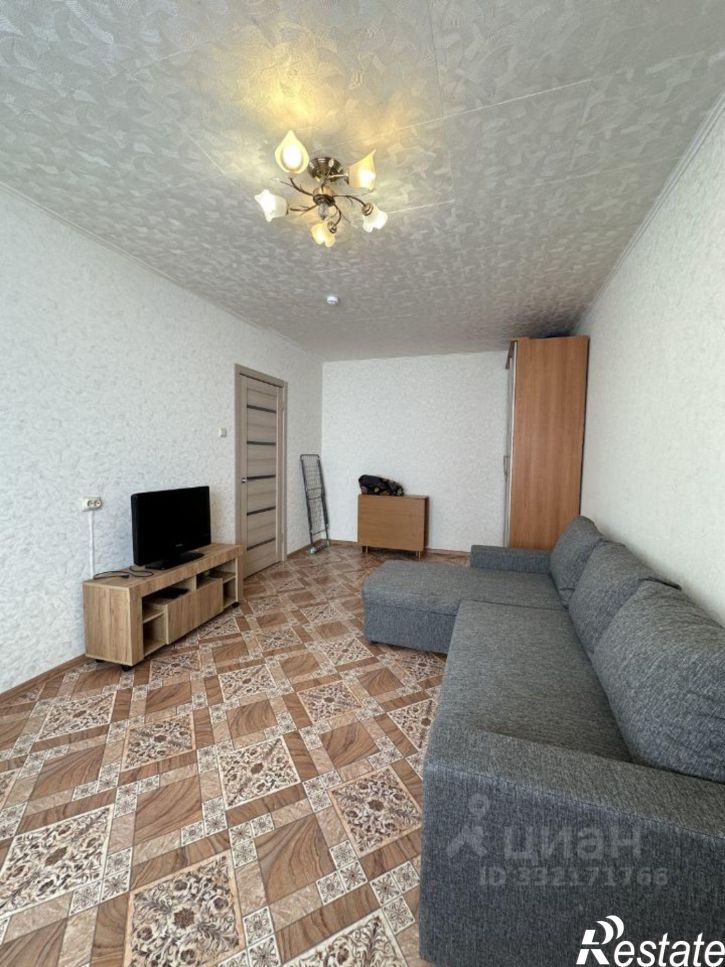 1-комн квартира ул Адоратского, 42,  д. 42