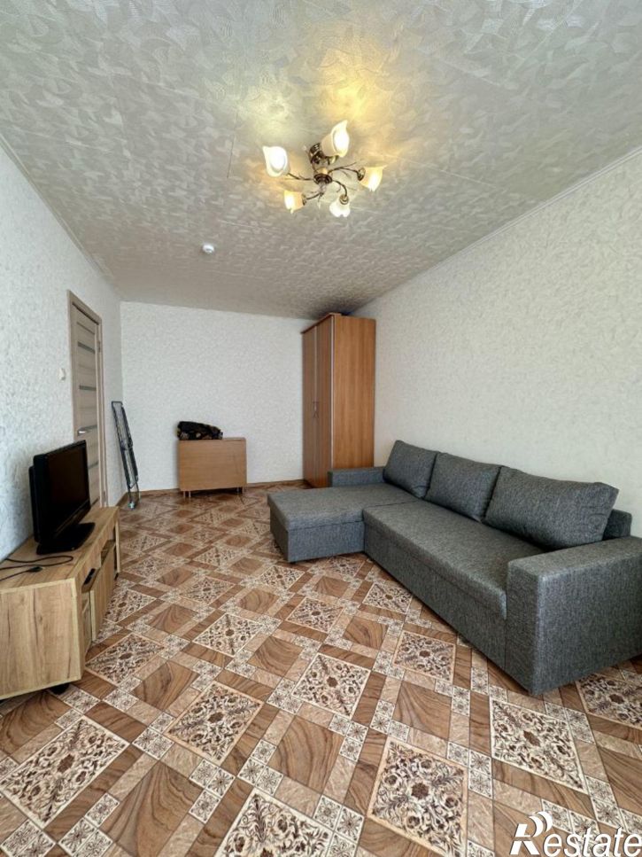1-комн квартира ул Адоратского, 42,  д. 42