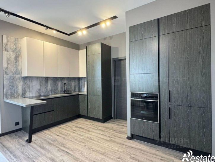 3-комн квартира ул Павлюхина, 110В,  д. 110В