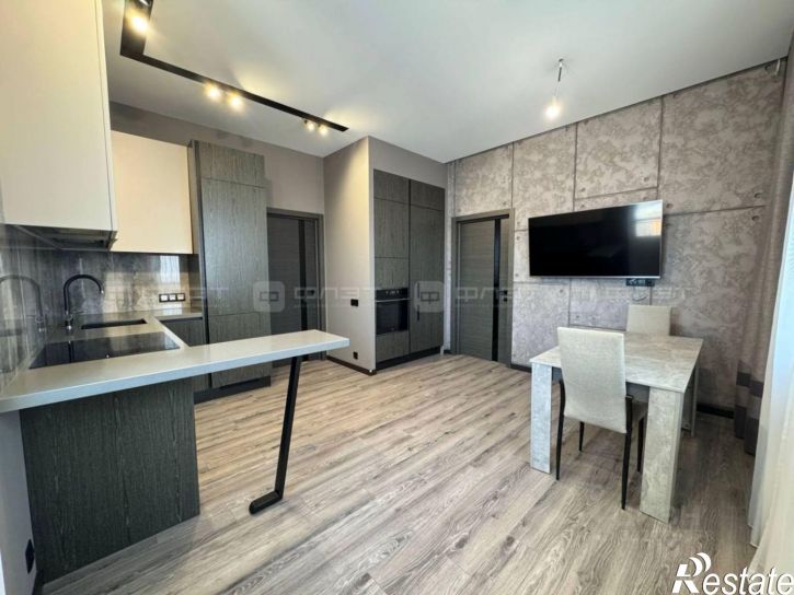 3-комн квартира ул Павлюхина, 110В,  д. 110В