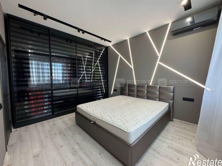 3-комн квартира ул Павлюхина, 110В,  д. 110В
