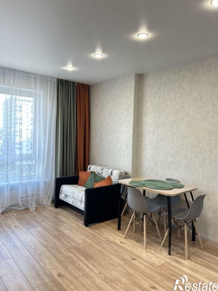 3-комн квартира ул Анаса Тазетдинова, 7 4,  д. 7 4,  к. 4