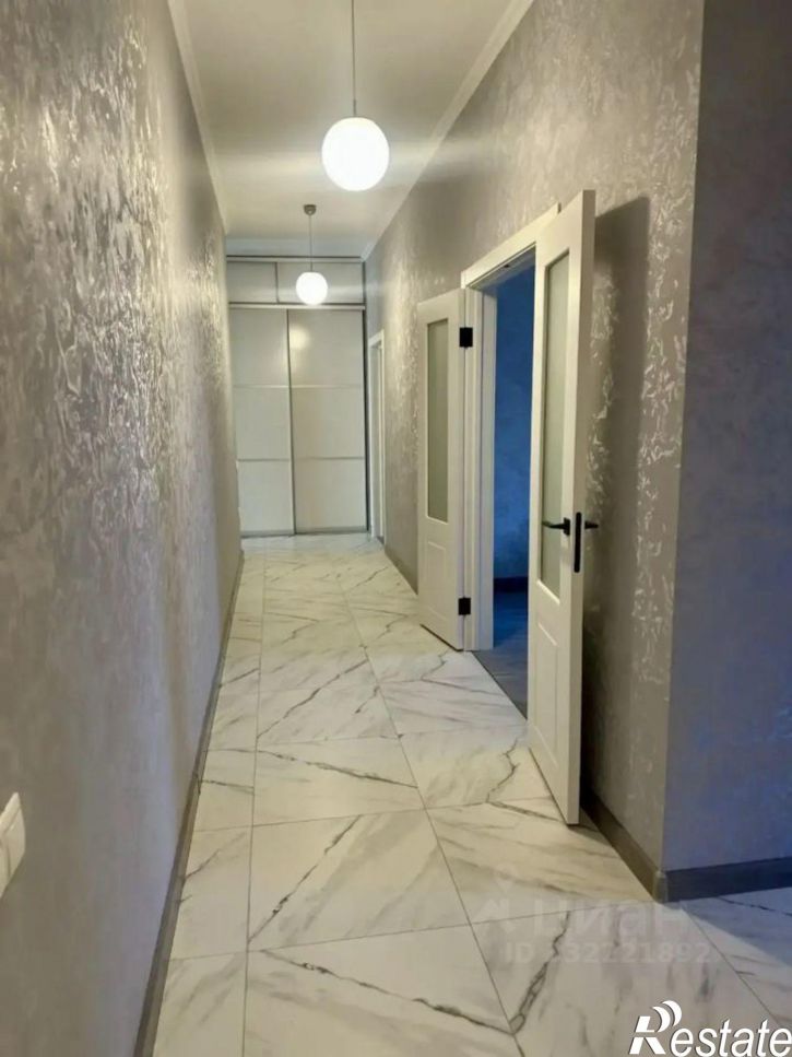 3-комн квартира ул Баки Урманче, 1,  д. 1