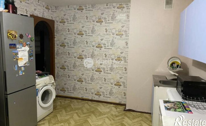 2-комн квартира пр-кт Победы, 160,  д. 160