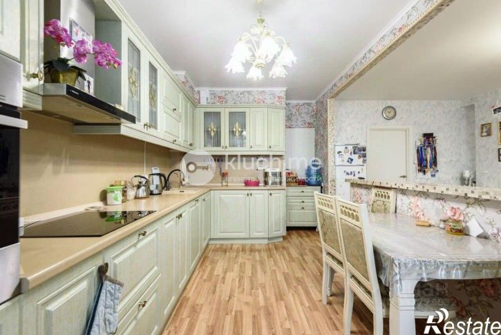 3-комн квартира ул Профессора Камая, 10 2,  д. 10 2,  к. 2