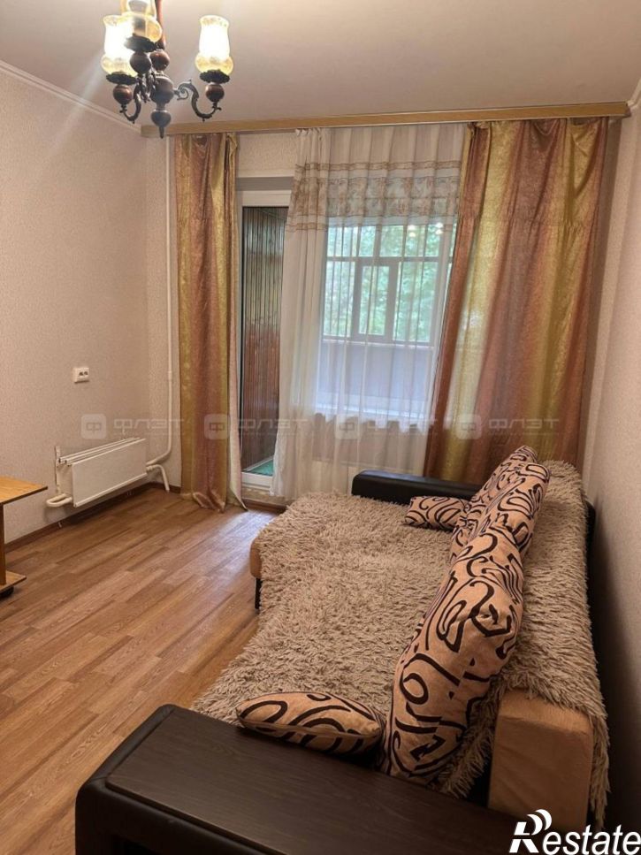 3-комн квартира ул. Адоратского д.58