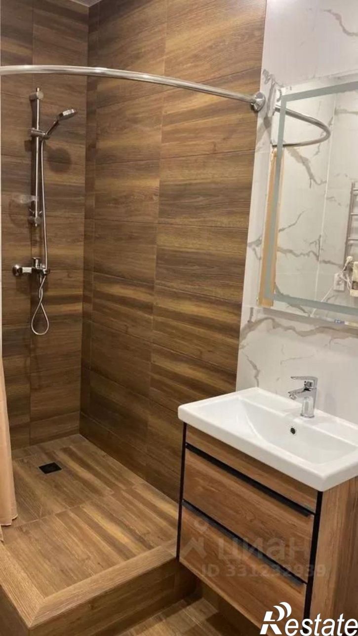1-комн квартира ул Серова, 50 2,  д. 50 2,  к. 2