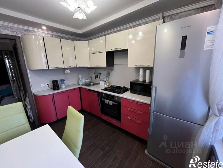 2-комн квартира ул Декабристов, 127,  д. 127