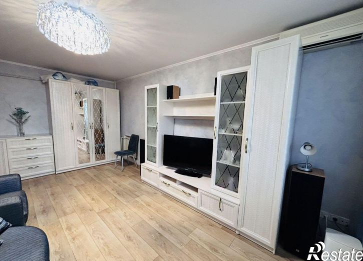 2-комн квартира ул Адоратского, 66а,  д. 66а