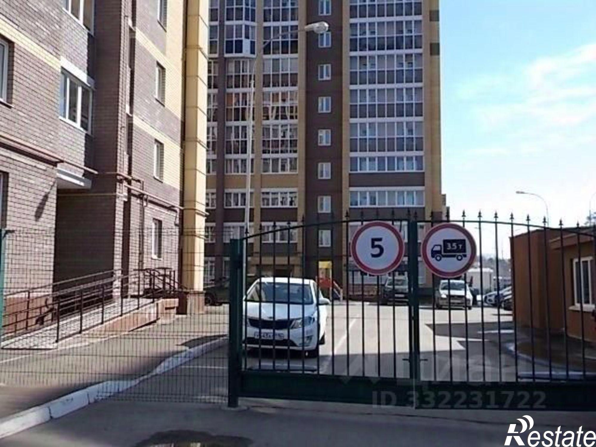 Купить квартиру за 10 490 000 рублей