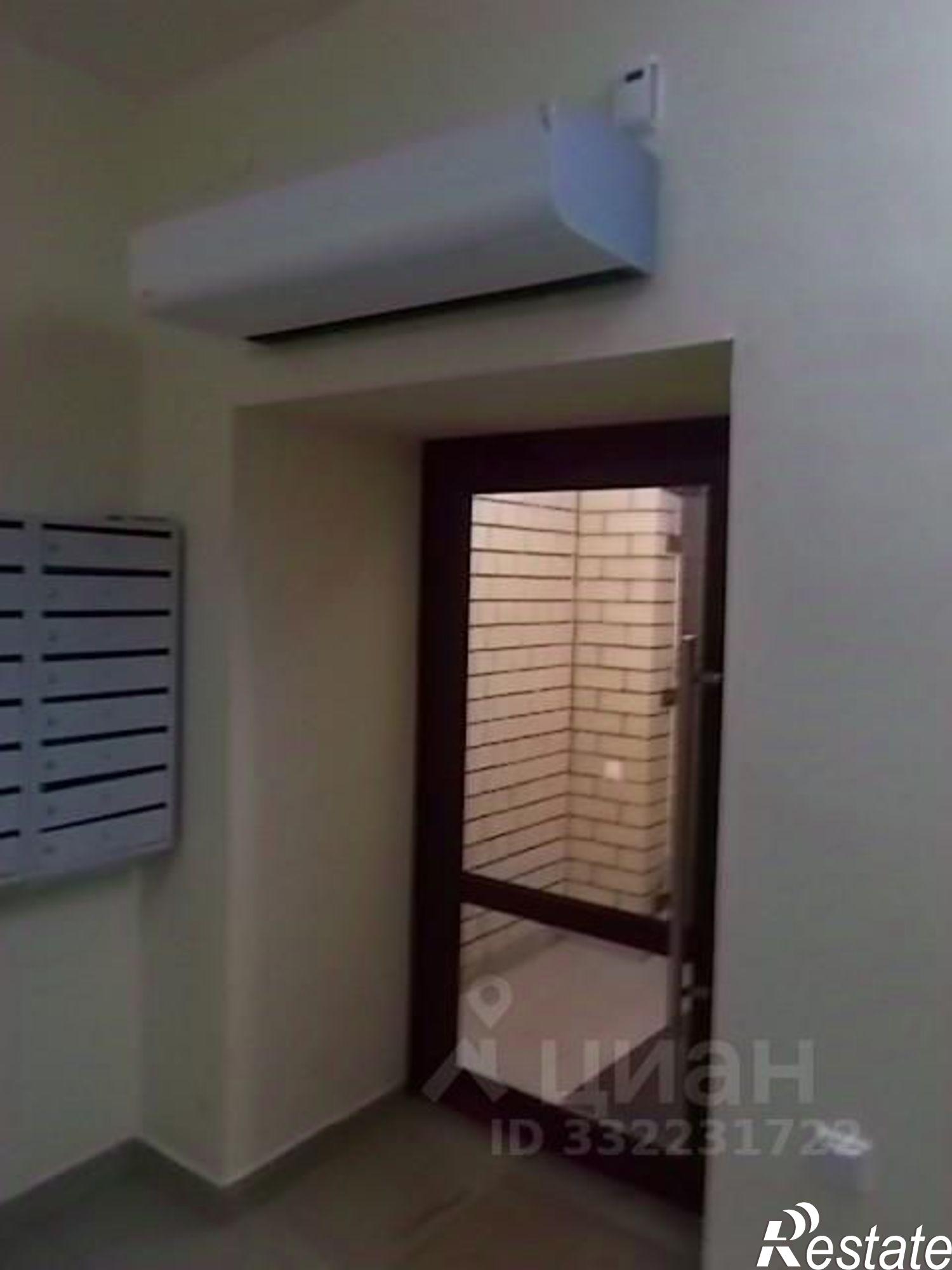 Купить квартиру за 10 490 000 рублей