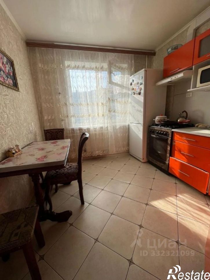 2-комн квартира ул Серова, 6 1,  д. 6 1,  к. 1
