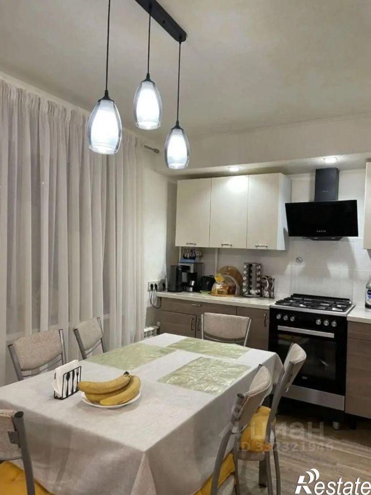 3-комн квартира ул Голубятникова, 24,  д. 24