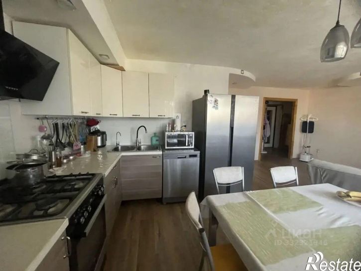 3-комн квартира ул Голубятникова, 24,  д. 24