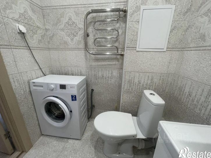 2-комн квартира ул Рауиса Гареева, 111 1,  д. 111 1,  к. 1