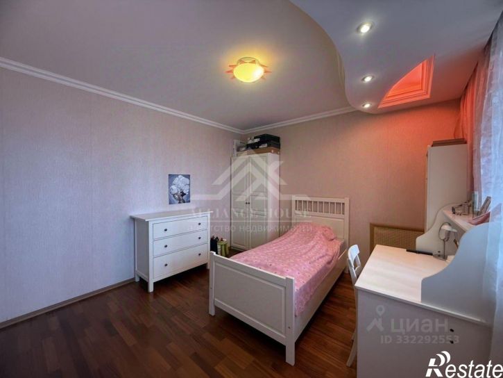 4-комн квартира ул Космонавтов, 39Б,  д. 39Б