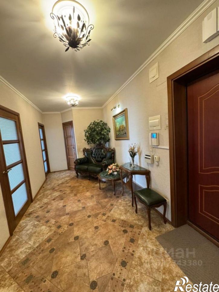 2-комн квартира ул Галиаскара Камала, 51,  д. 51