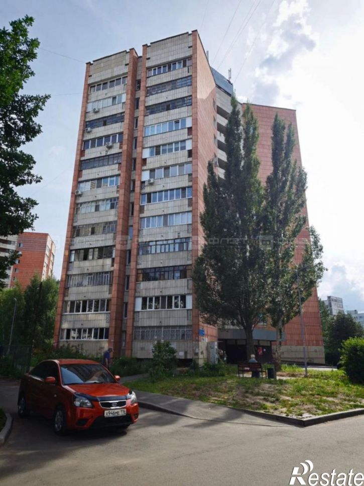 2-комн квартира ул. Юлиуса Фучика, дом 103