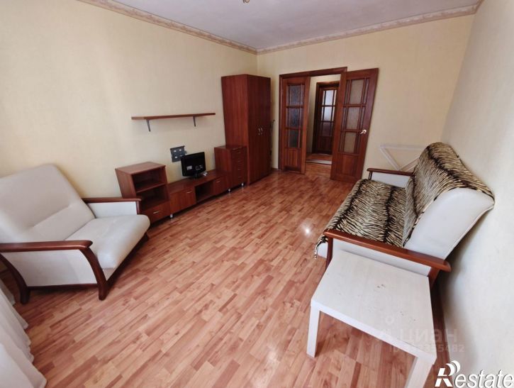 3-комн квартира ул Юлиуса Фучика, 20,  д. 20