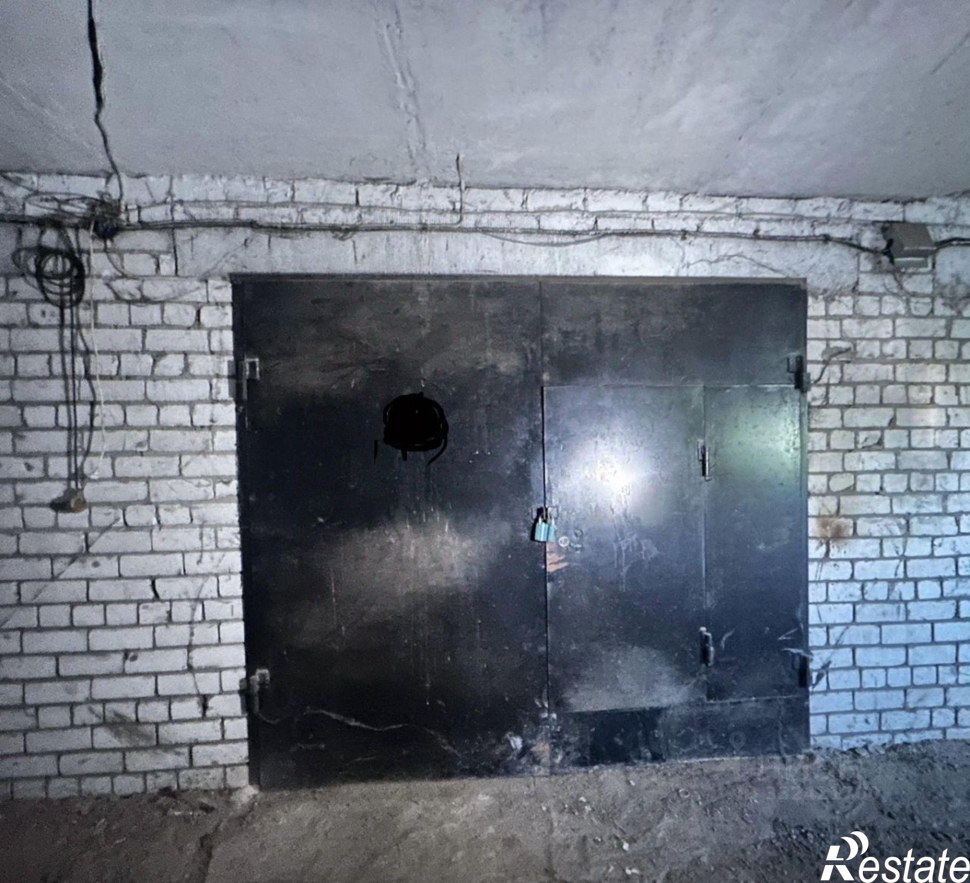 Купить гараж, место в паркинге за 1 628 580 рублей на ул Сары Садыковой, 16