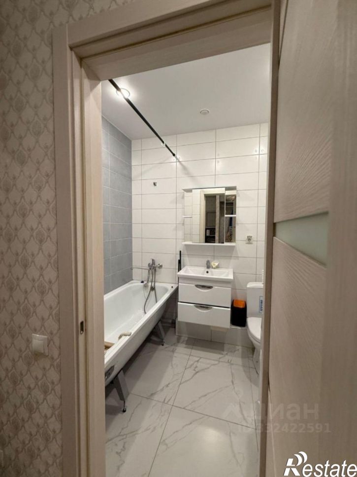 2-комн квартира ул Азата Аббасова, 21А,  д. 21А
