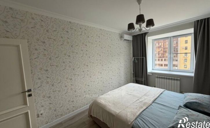 3-комн квартира ул Серова, 44,  д. 44